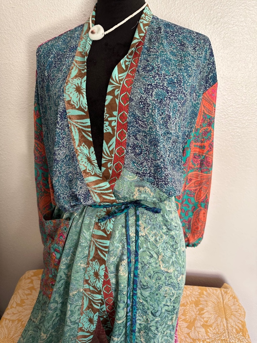 Karma Highway Kimono, Robe Multi patchwork Pattern. NWOT. OS - Picture 1 of 6